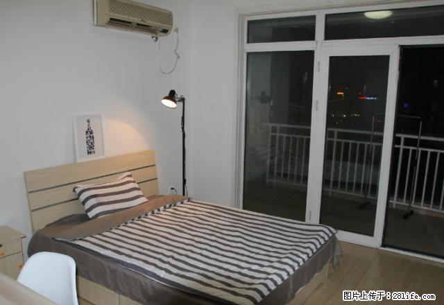 (单间出租)万达CBD精装主卧 年底特惠 包物业取暖网络 月付 拎包入住 - 房屋出租 - 房屋租售 - 青岛分类信息 - 青岛28生活网 qd.28life.com