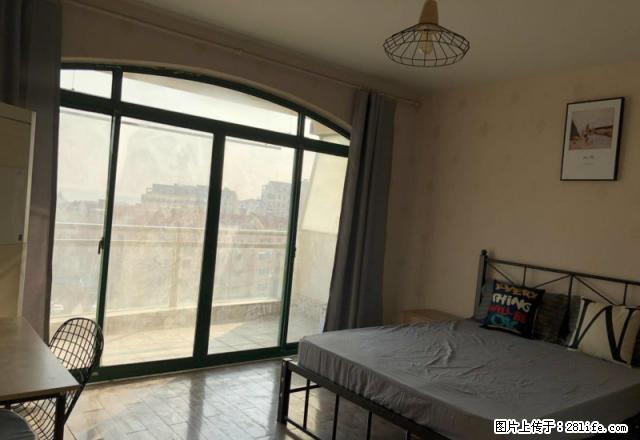 (单间出租)香港东路建飞花园 南向带阳台 拎包住可月付 临金狮,金鼎 - 房屋出租 - 房屋租售 - 青岛分类信息 - 青岛28生活网 qd.28life.com