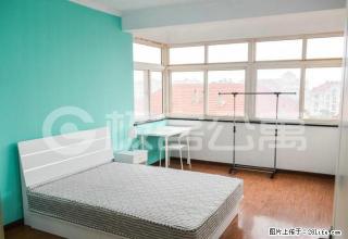 (单间出租)嘉泰小区，青岛大学，极地海洋世界，主卧带卫生间，随时入住， - 青岛28生活网 qd.28life.com