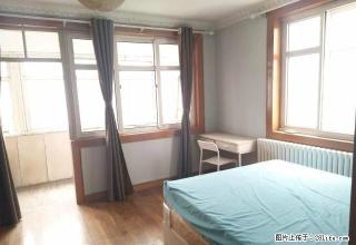 (单间出租)超低特价房+新业广场对面+地铁近+停车方便不收费+小区安静 - 青岛28生活网 qd.28life.com