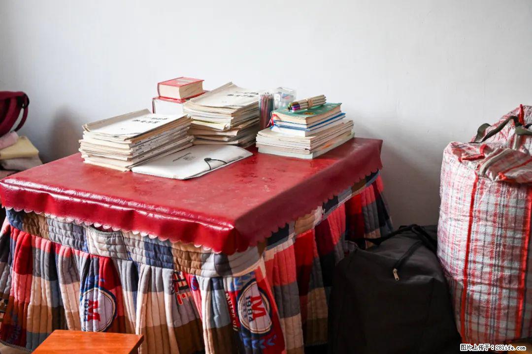 全网追的“扁担女孩”，找了一份暑假工，时薪12元 - 青岛生活资讯 - 青岛28生活网 qd.28life.com